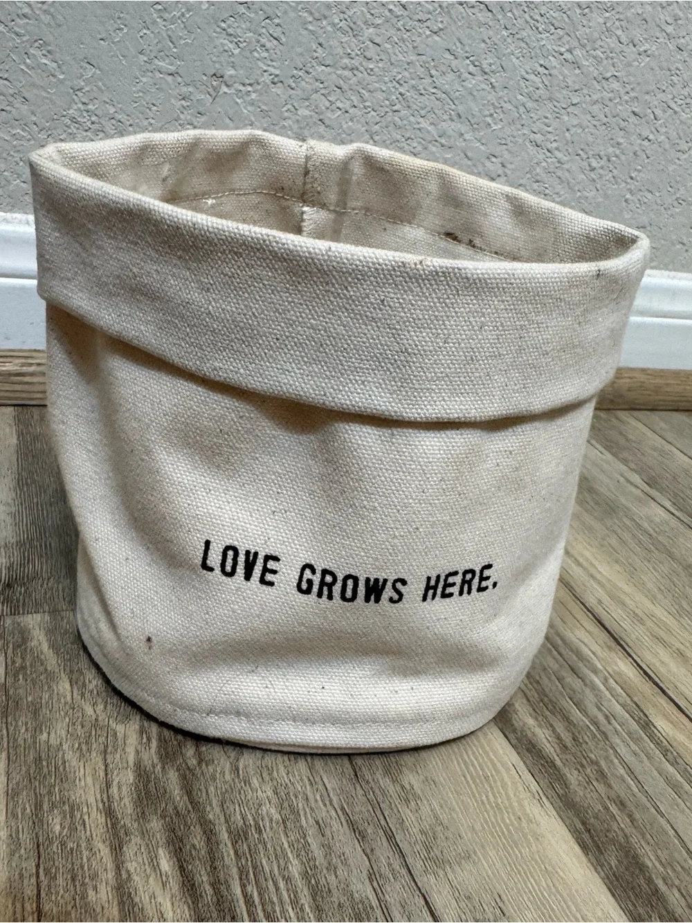 Sugarboo & Co. 'Love Grows Here' Neutral Canvas Plant/Storage Container Cream